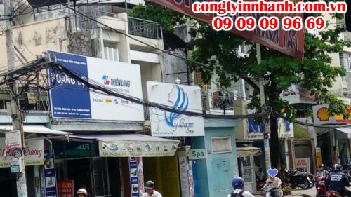 In bạt xuyên sáng nhanh, in bạt lấy ngay tại công ty in nhanh