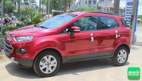Xe FORD ECOSPORT
